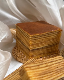Golden Churn Royale Kueh Lapis (3 Sizes)