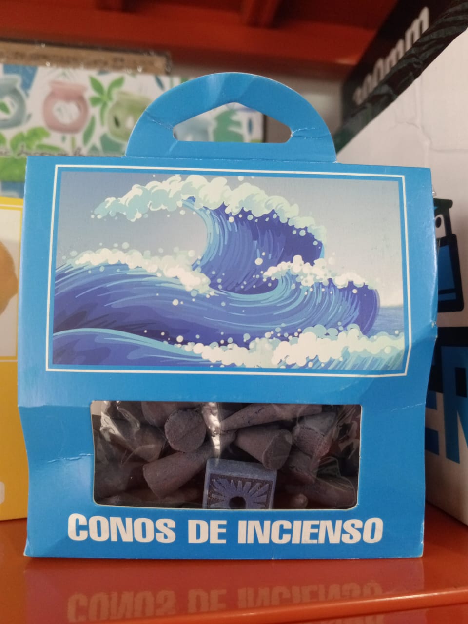Conitos de incienso con aroma._5