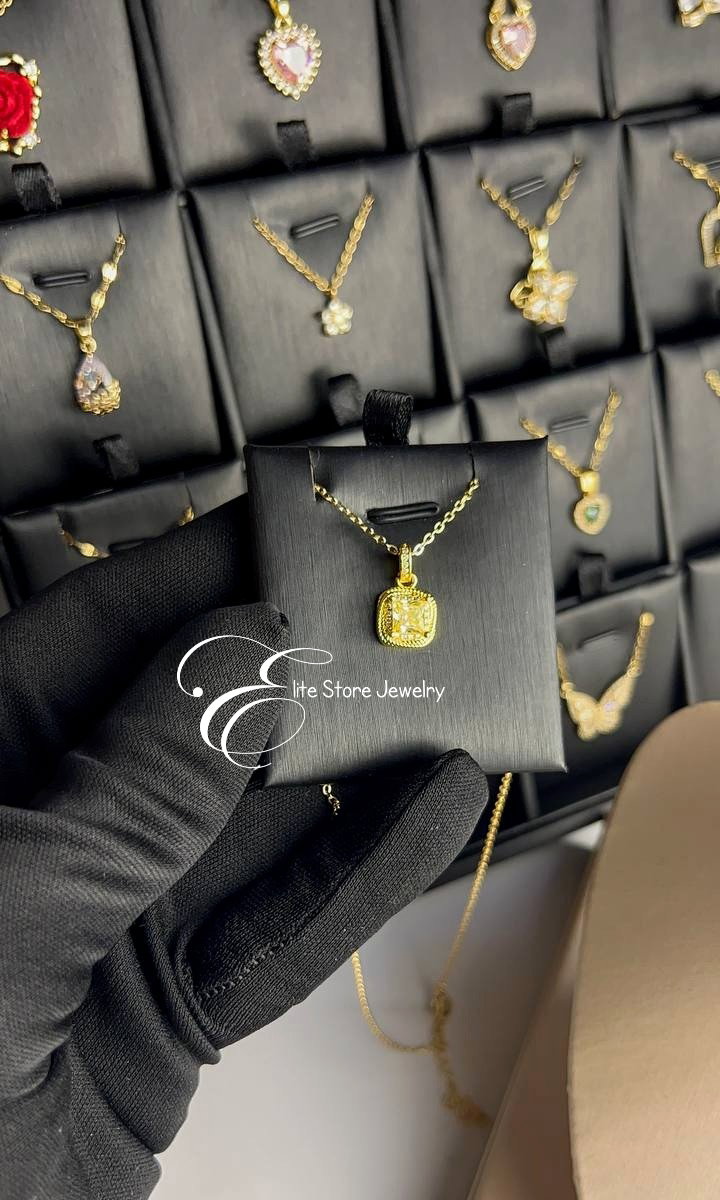 Collier Or Simple