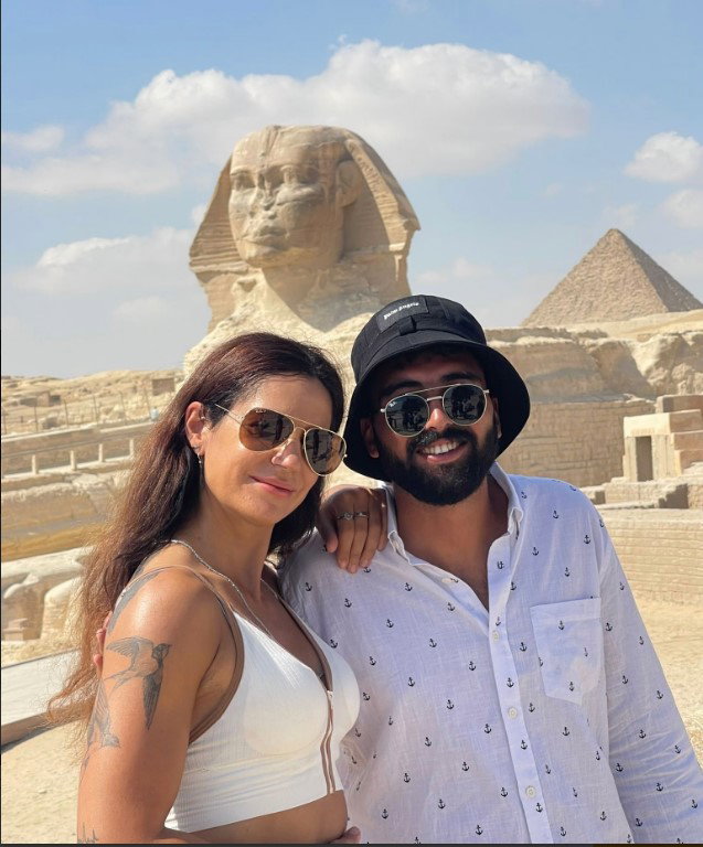 Hiring Cairo Tour Guide 