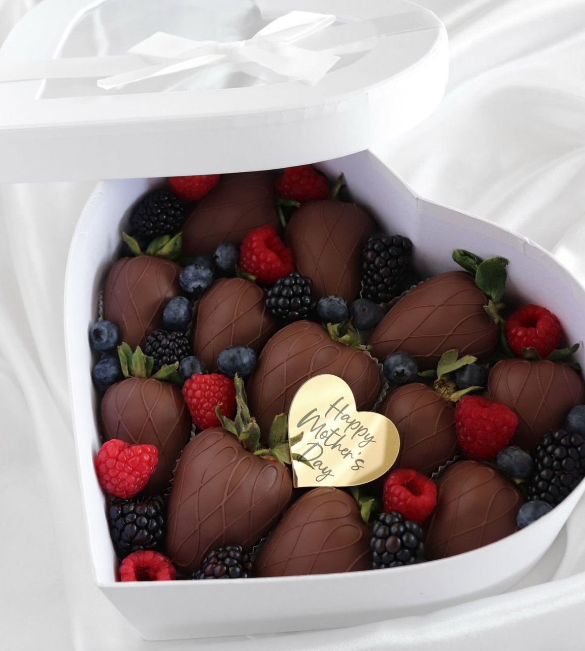 Medium heart shaped boxes 