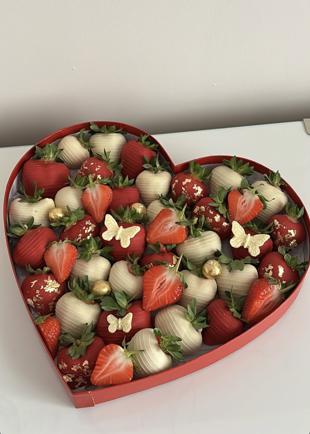 Large heart shaped boxes 