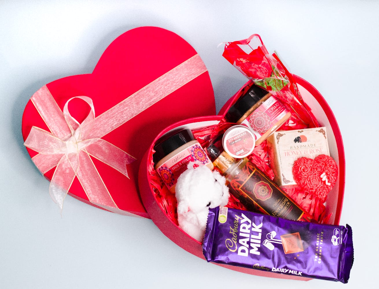 2353 HAMPER HEART BASKET-HB _0