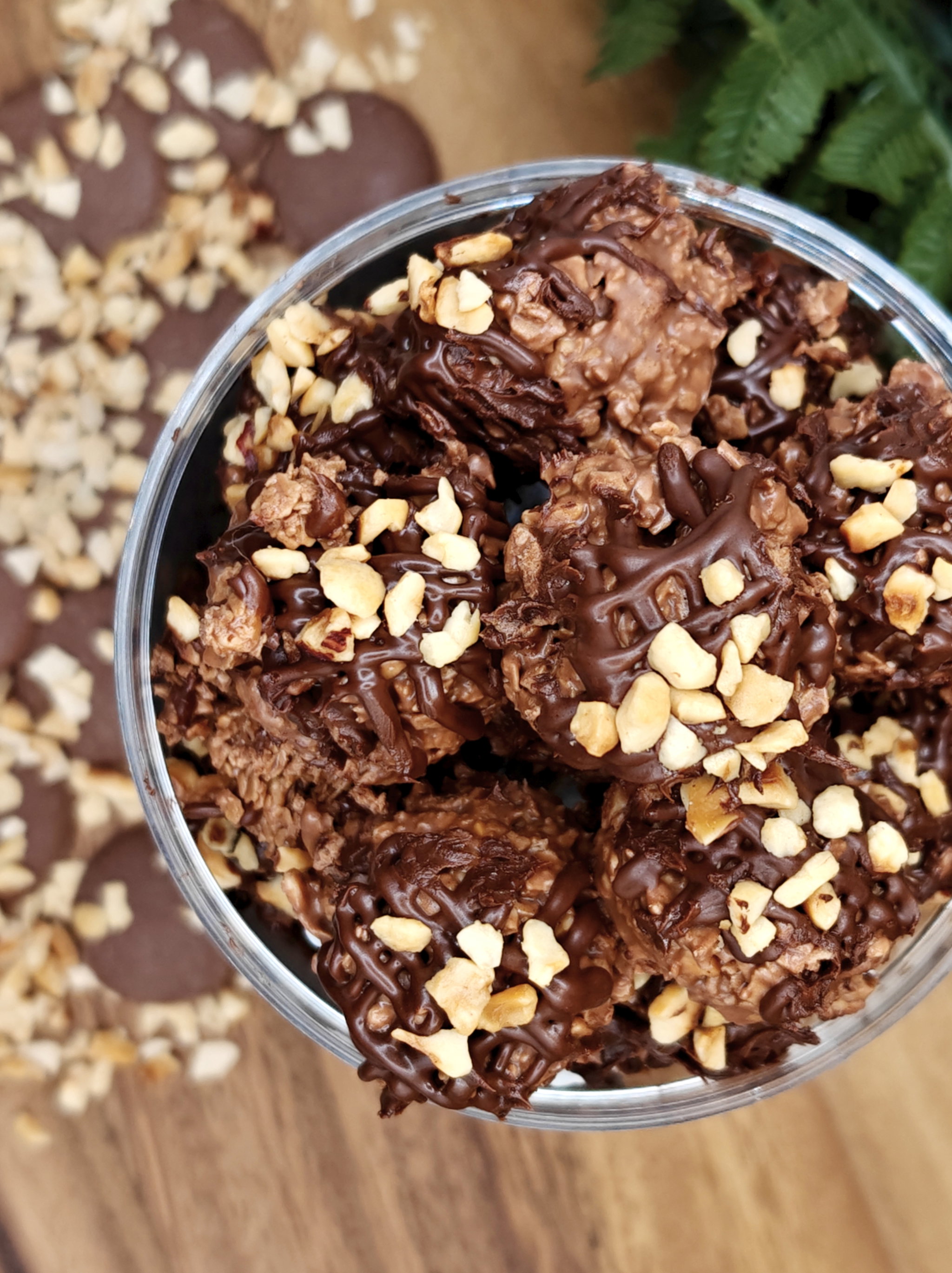 Chocolate Hazelnut Crunchies_2