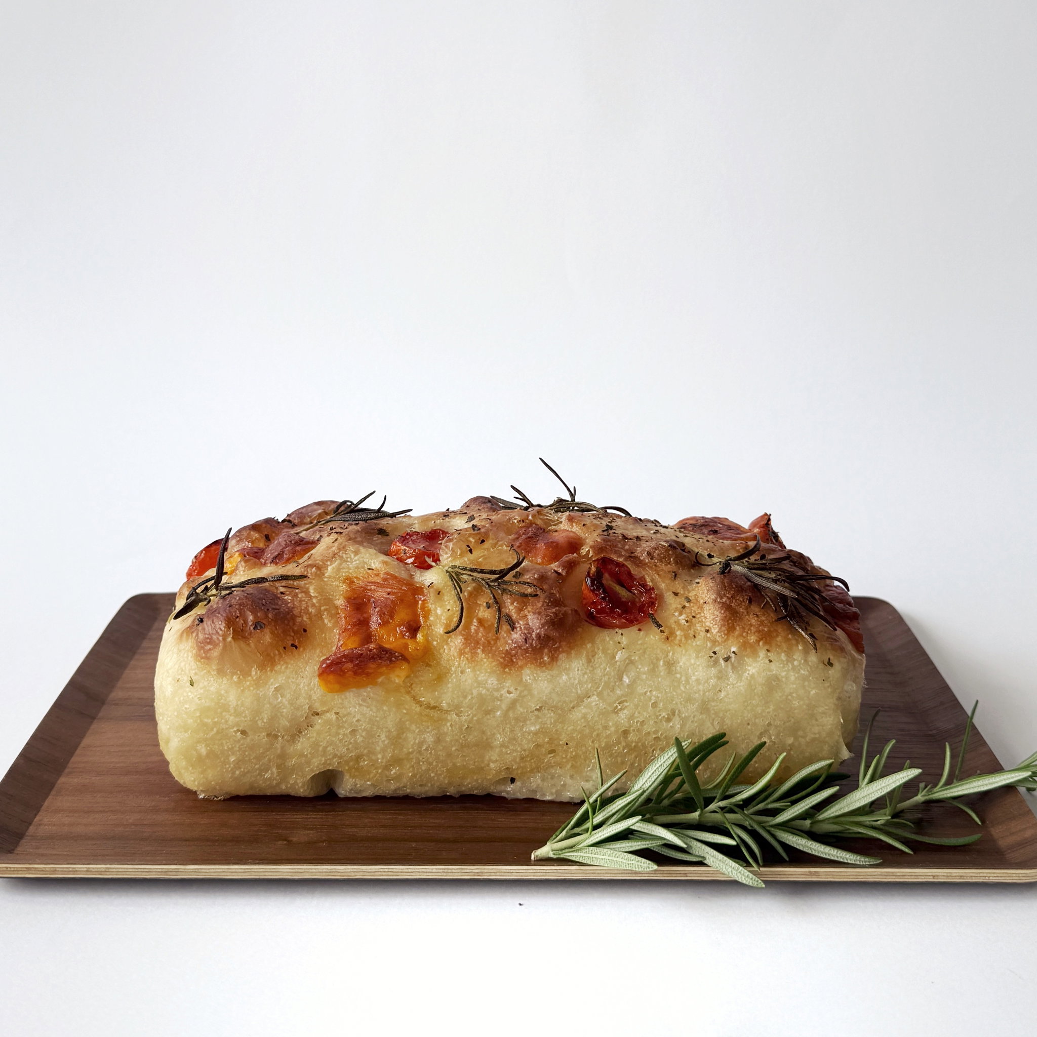 Tomato Cheddar Focaccia_0