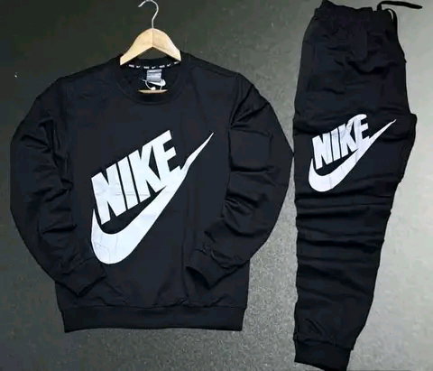 2 peace Nike tracksuits _0