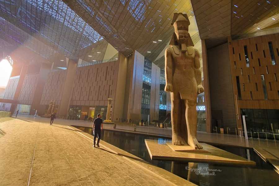 Private Day Tour Visiting Giza Pyramids and Grand Egyptian Museum_0