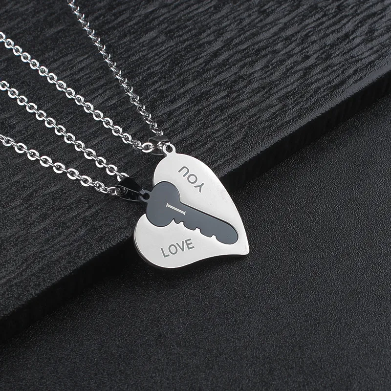 Collier Couple Cœur et clé