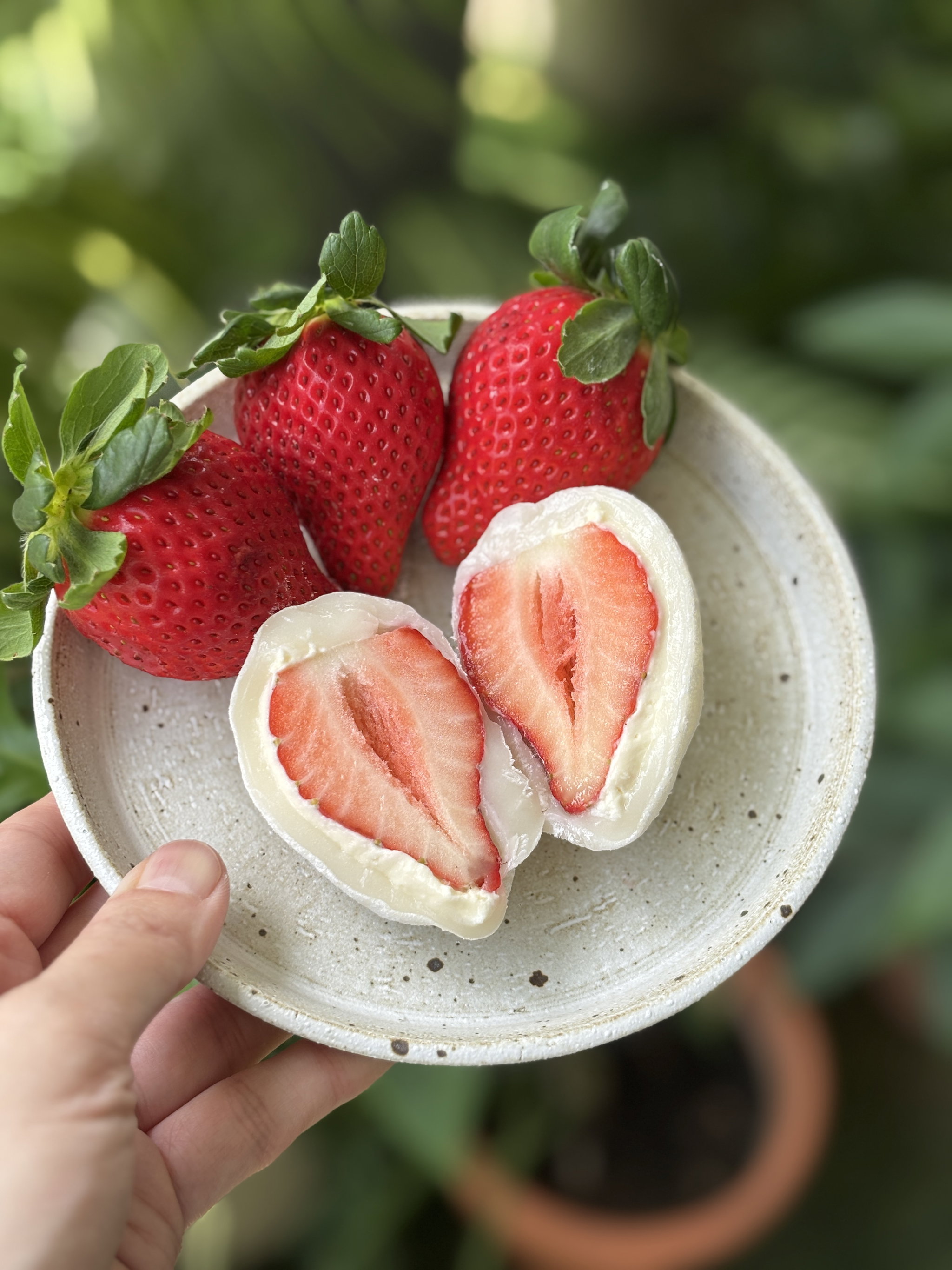 Strawberry Daifuku (2 pieces) - 7 Feb Sat 7pm_0