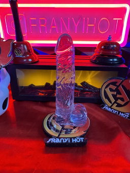 Pene transparente 