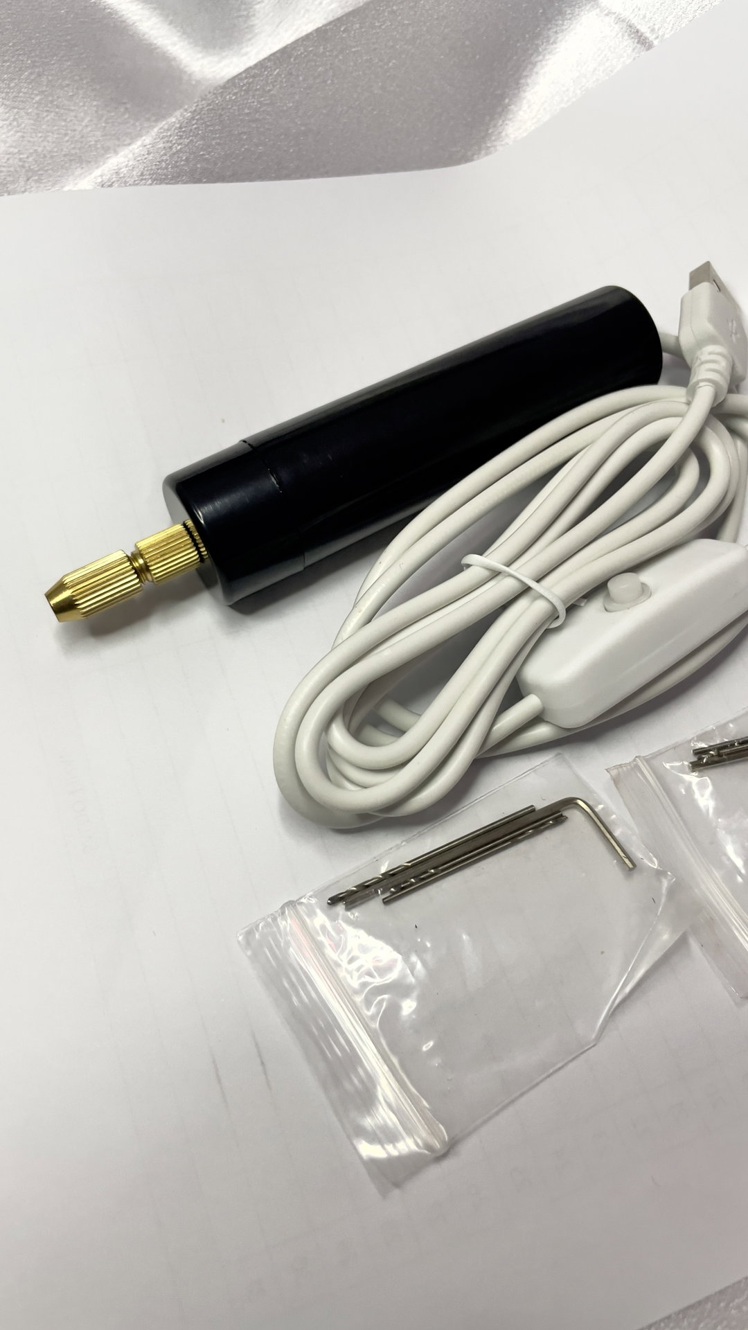Mini furadeira electrica