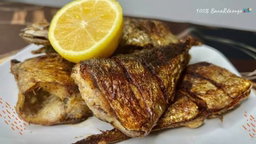 C. Mercredi: Poisson(Mpiodi) frit , Sauce aubergine ou Sauce tomate 