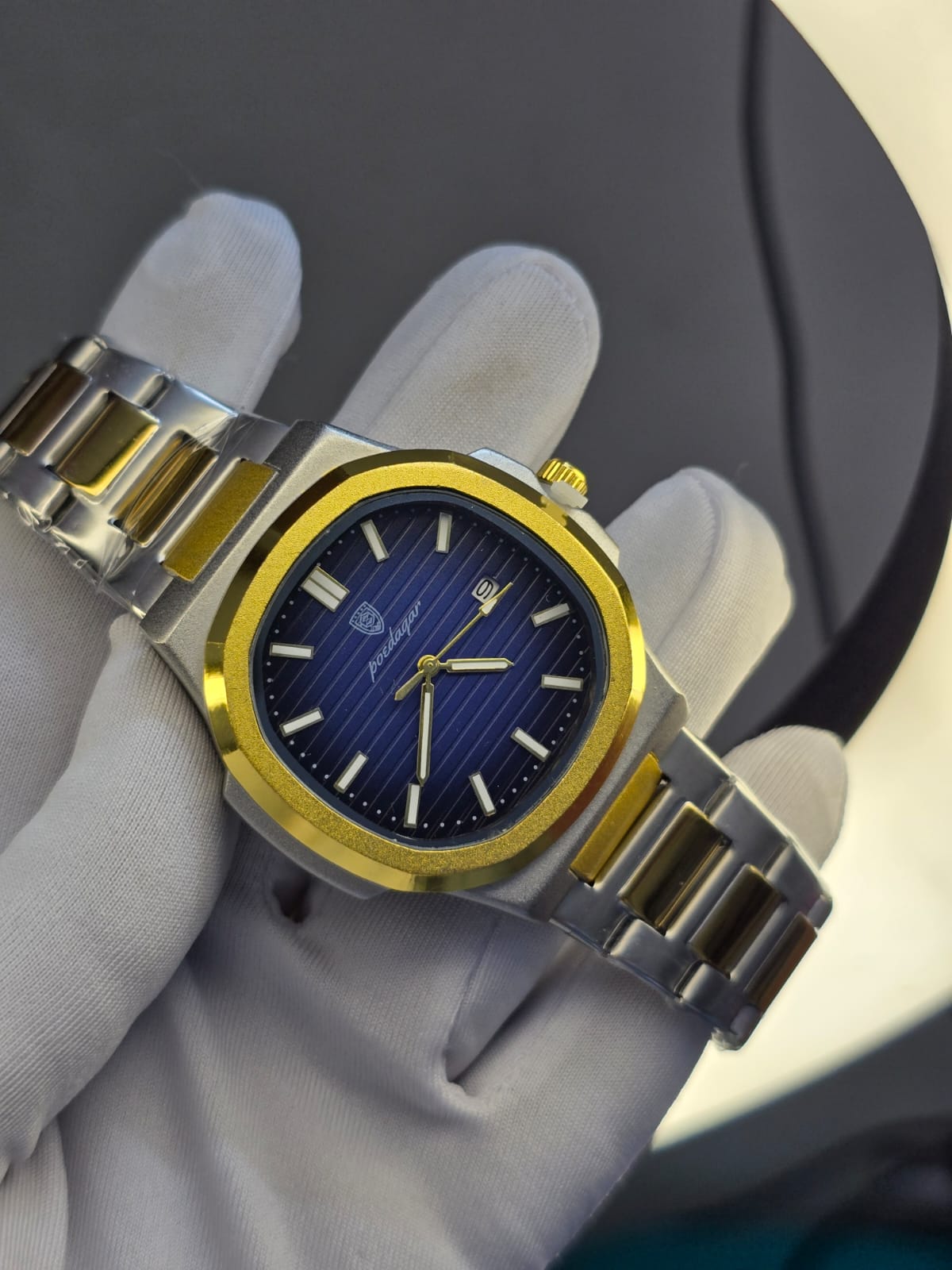 Luxury Two-Tone Wrist Watch_2