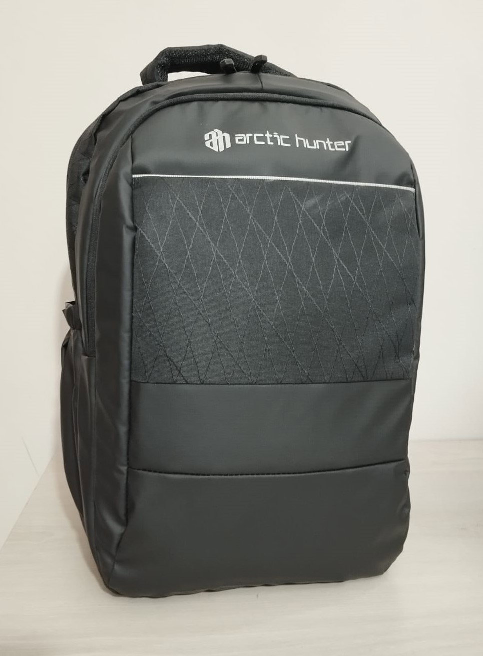 Arctic Hunter Official Bag  Product Type: Backpack (Original Picture)
