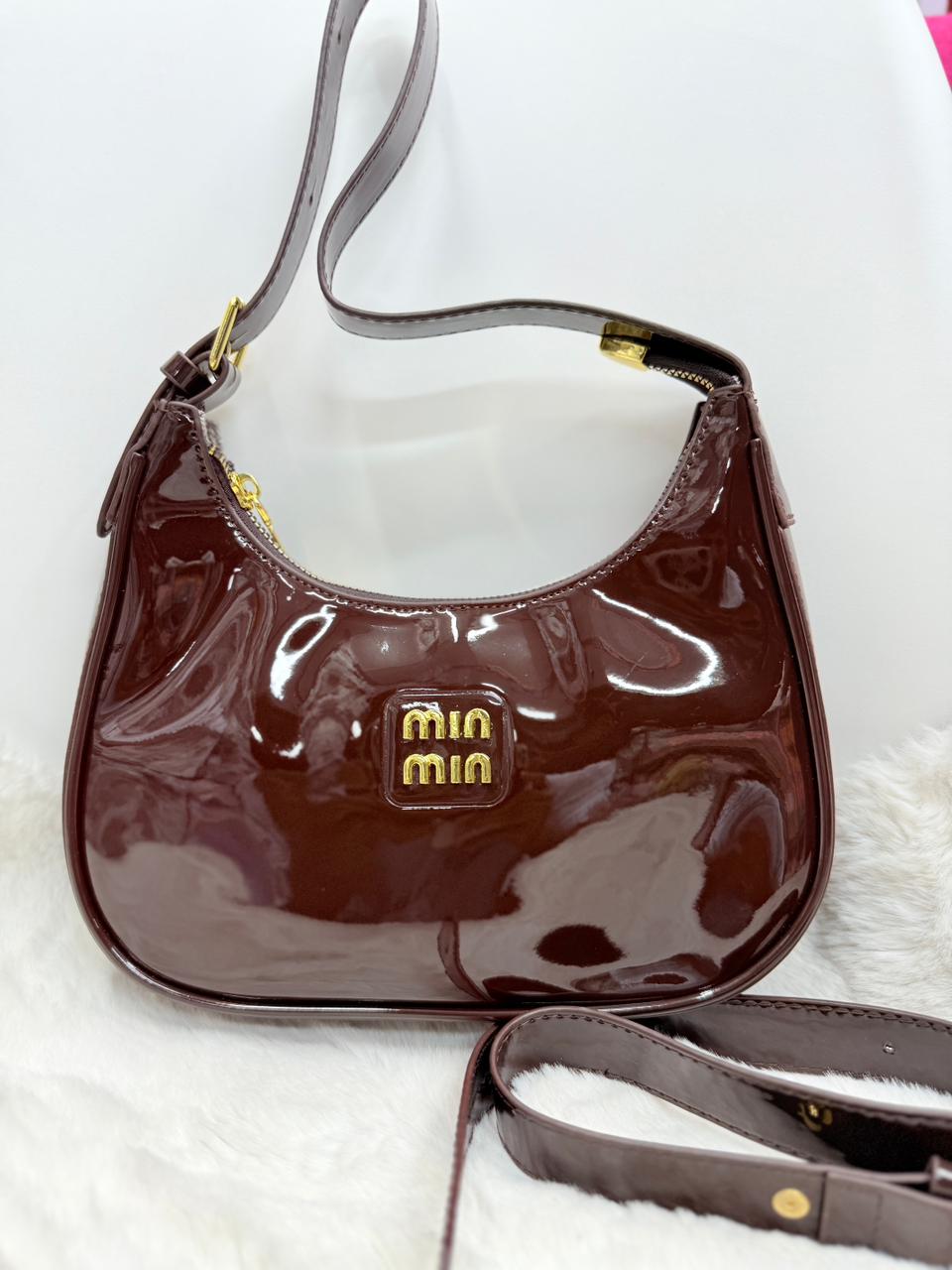 New minmin glossy purse Material: PU Leather