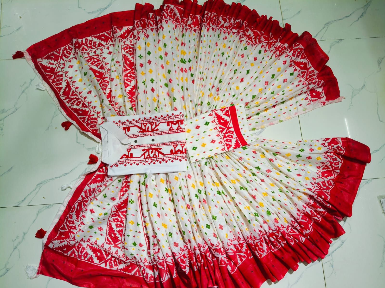 Sharee Panjabi Couple with Blouse Piece_7