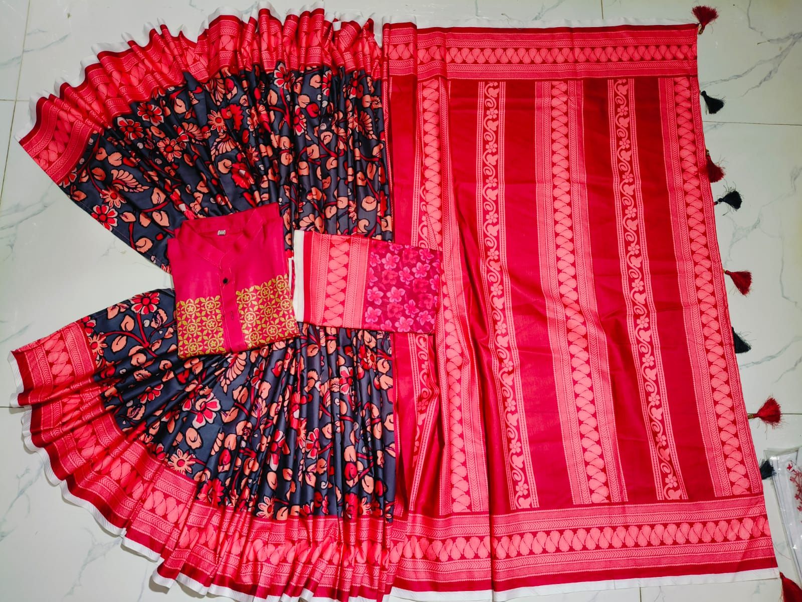 Sharee Panjabi Couple with Blouse Piece_5