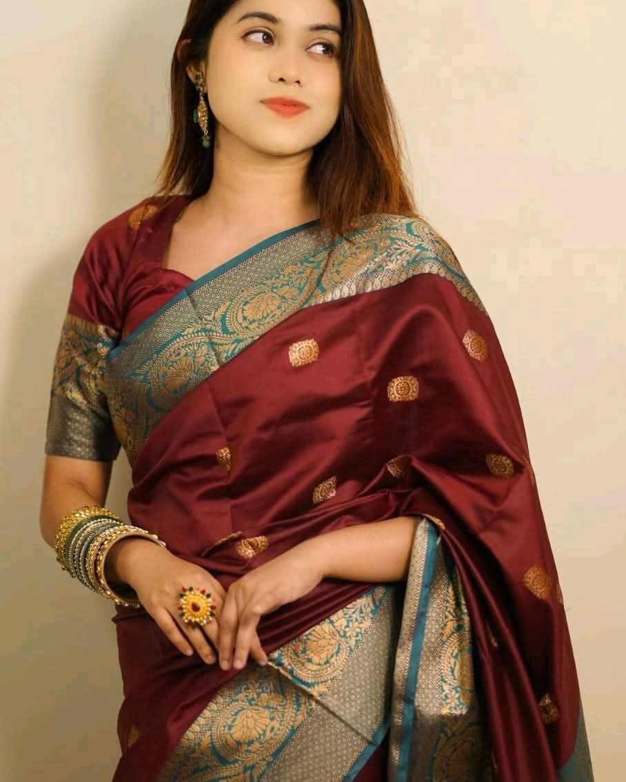 কাতান শাড়ি – সাথে থাকবে ম্যাচিং ব্লাউজ পিস_1