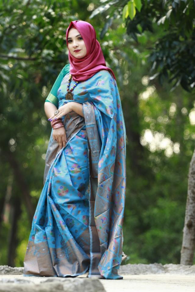 প্রিমিয়াম কোয়ালিটির শাড়ি(ব্লাউজ পিস ছাড়া)_1