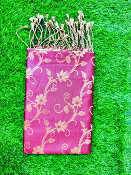 প্রিমিয়াম কোয়ালিটির শাড়ি