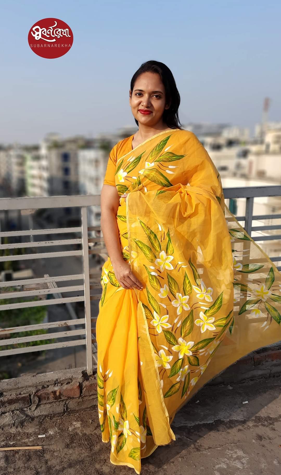 হাফসিল্ক শাড়ীতে হ্যান্ডপ্রিন্ট তুলির কাজ করা_8