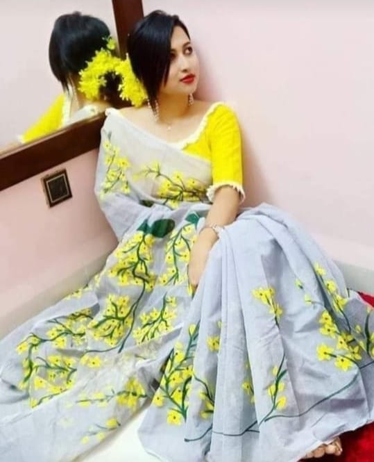 হাফসিল্ক শাড়ীতে হ্যান্ডপ্রিন্ট তুলির কাজ করা_15