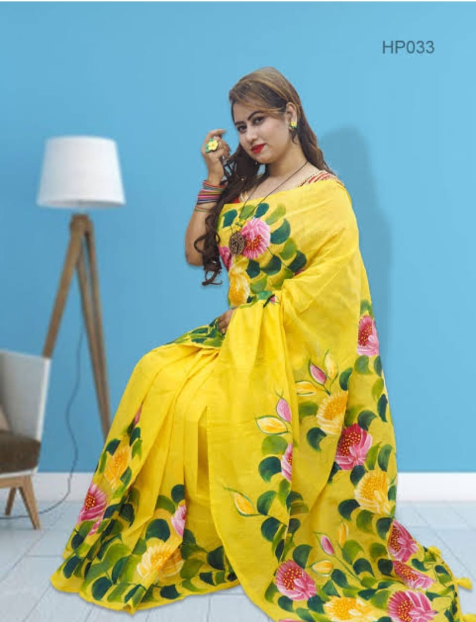হাফসিল্ক শাড়ীতে হ্যান্ডপ্রিন্ট তুলির কাজ করা_17