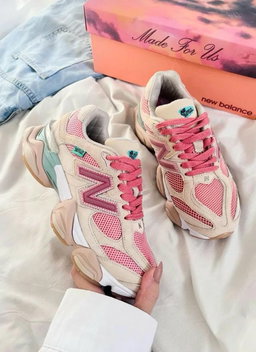 New balance sneakers 