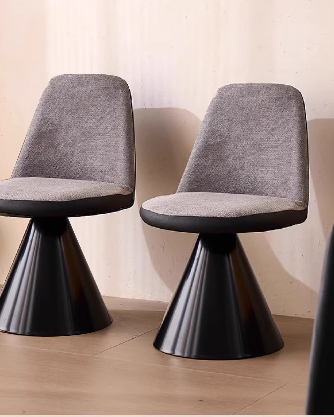 10700095 - SWIVEL MODERN CHAIR