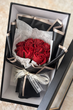 Midnight Red Everlasting Rose Box
