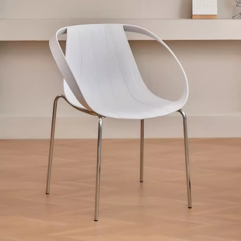 738 - MODERN ARMCHAIR _3