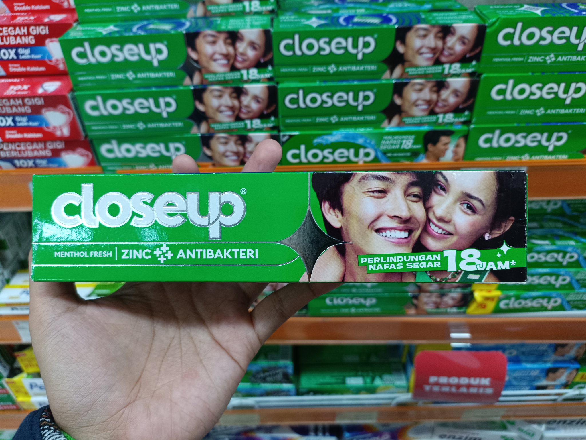CLOSEUP GREEN 160G/48_0