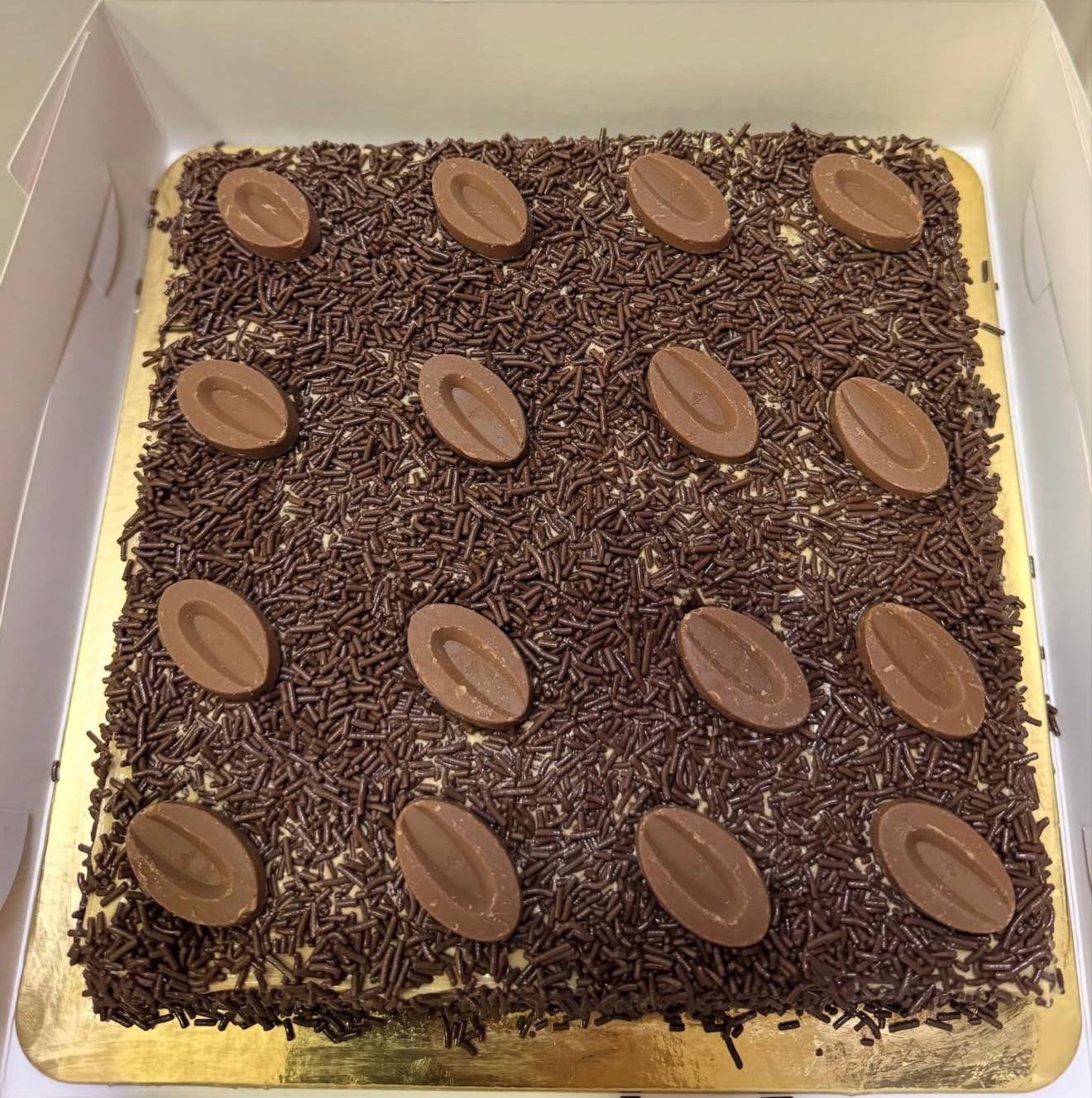 Mocha Cake (8 Inches)