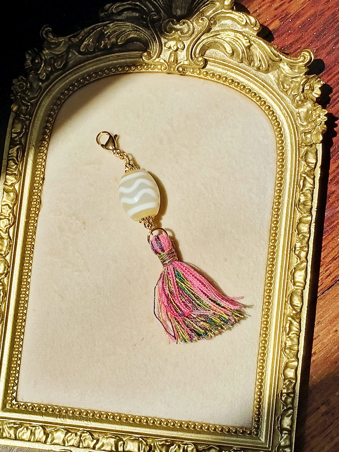 White Double Water Wave Zi-Boost Charm