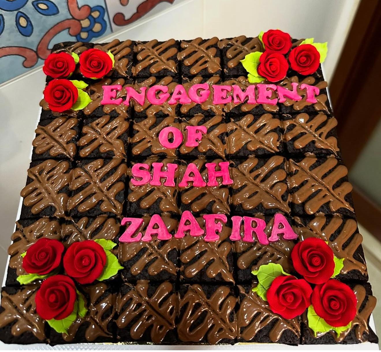 Customized Celebratory Brownies (10 Inches)_1