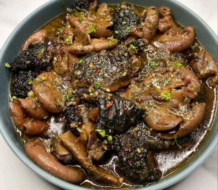 Mogodu Plate + 2 Salads <<< City Lounge >>>_0