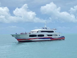 Chumphon - Koh Tao by Lomprayah (08:00-10:30)