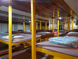 Koh Tao - Chumphon by Chumphon Ferry (Tue,Thu,Sat @21:00-05:00)