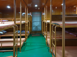 Chumphon - Koh Tao by Pontaweesin Ferry (Tue,Thu, Sat @ 21:00-05:00)