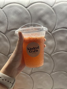 *Limited time only* 🍓 Strawberry kombucha 🍓