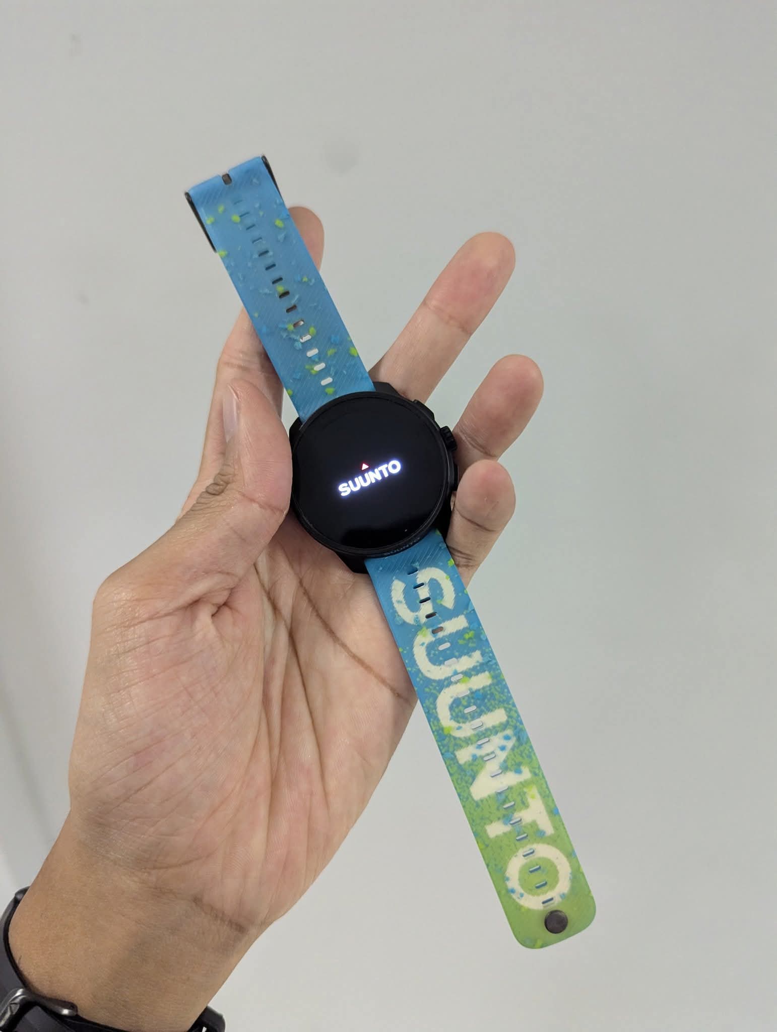 Suunto Race S (Power blue)_1