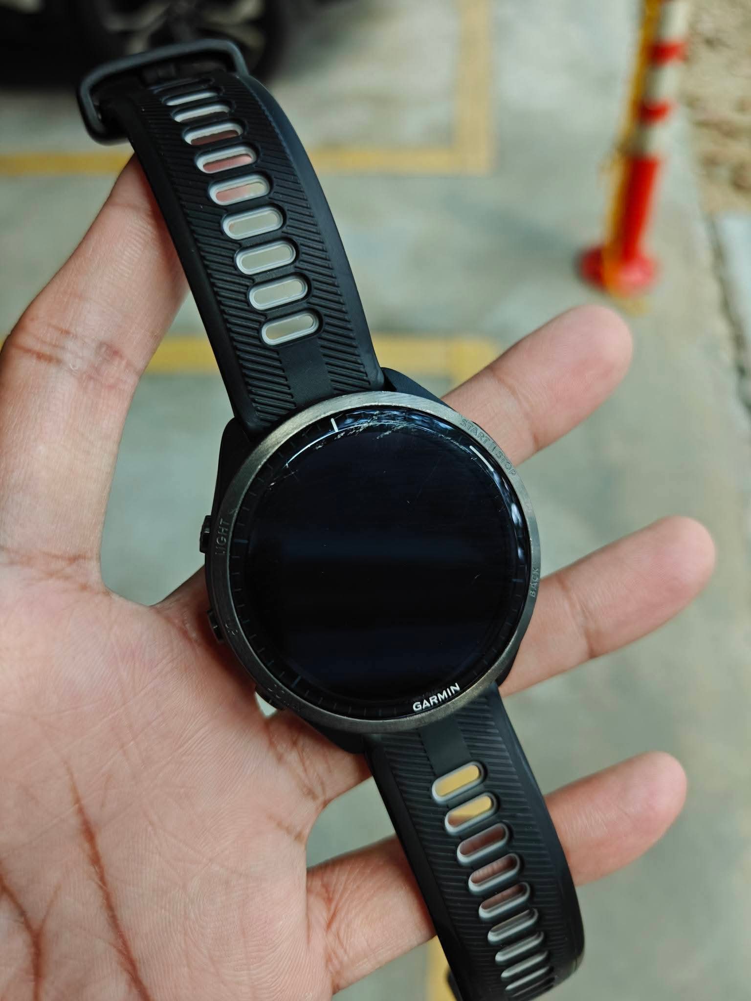 Garmin Forerunner 965_2