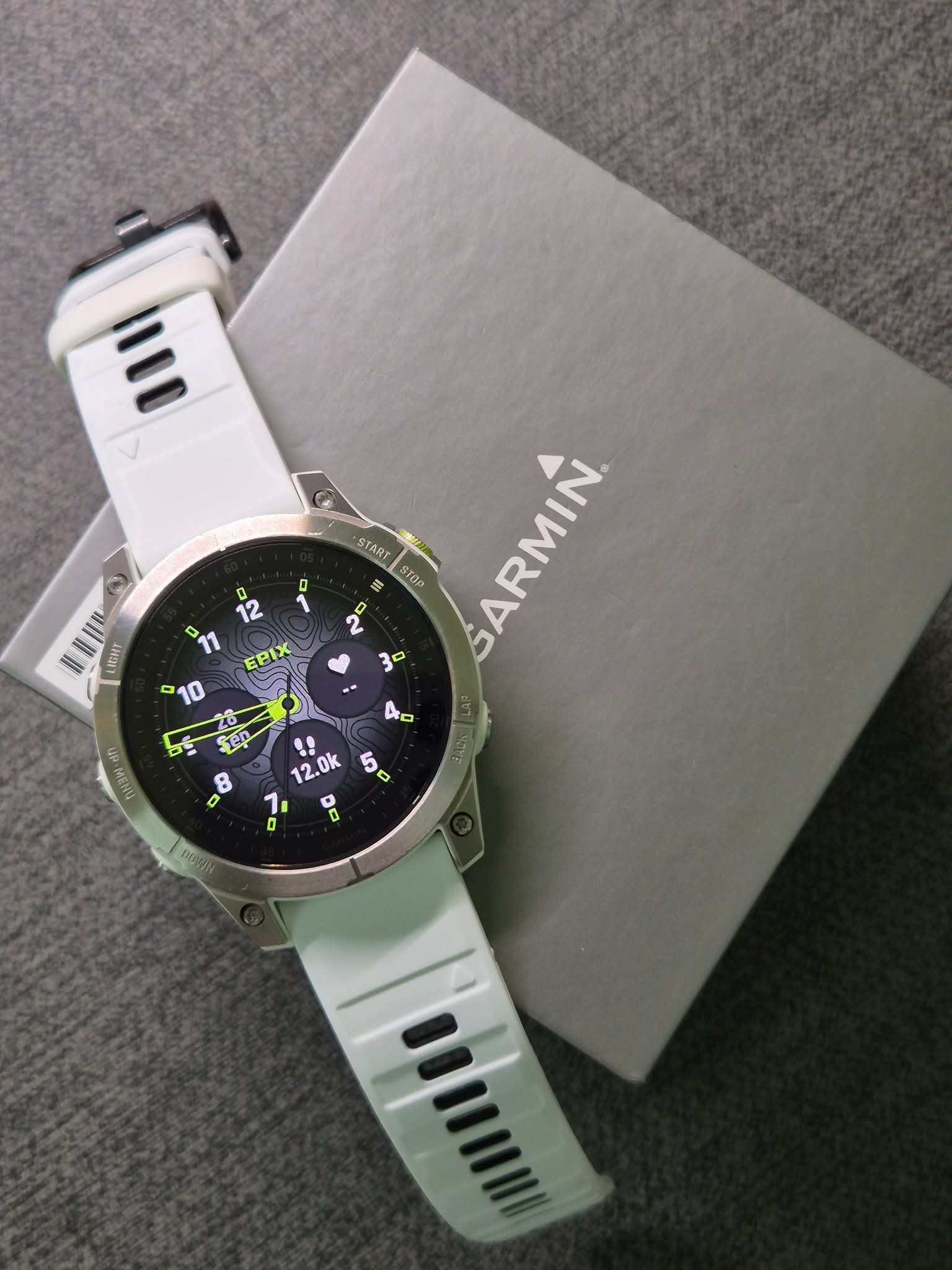 Garmin Epix Gen 2 Titanium white 47mm_1