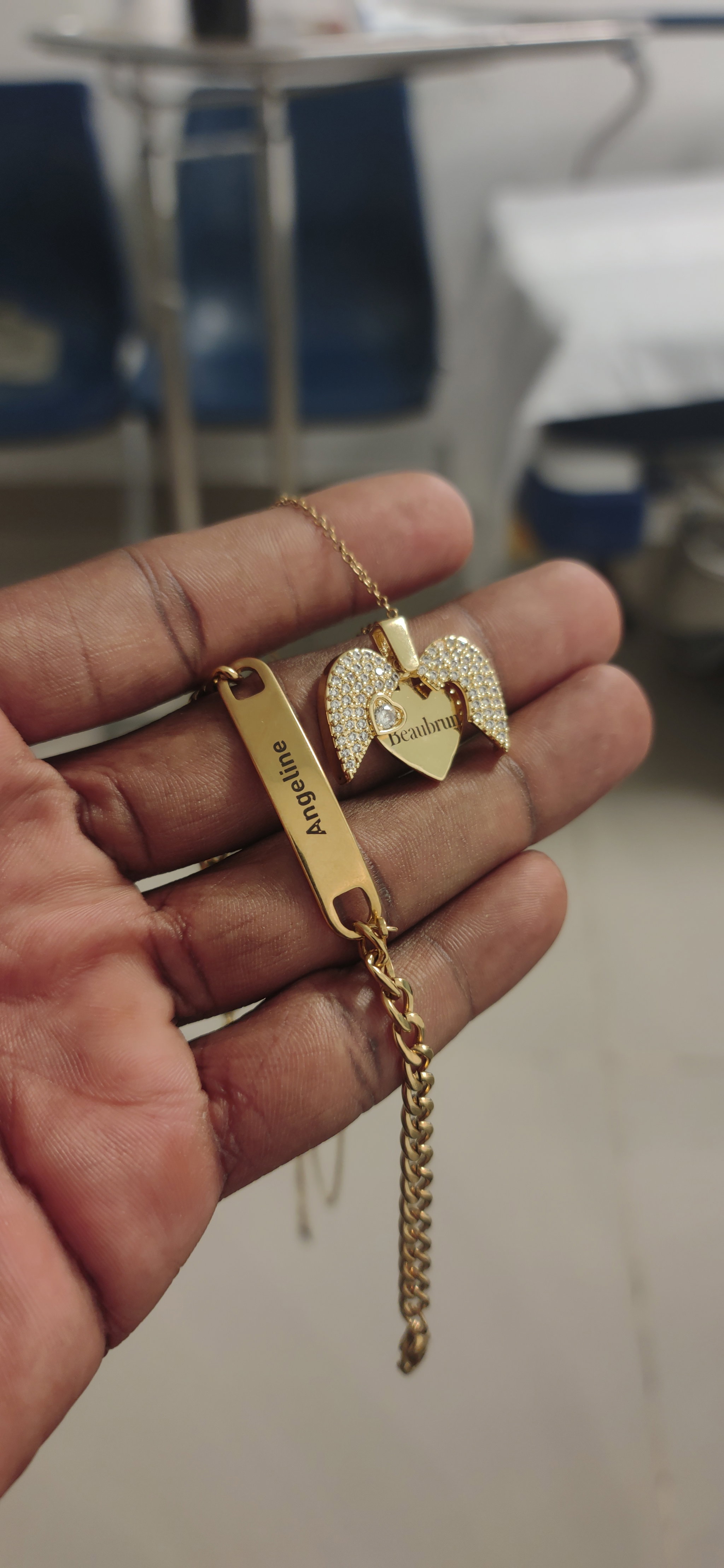 Jeu Collier Coeur avec ailes et Bracelet Personnalisé _0