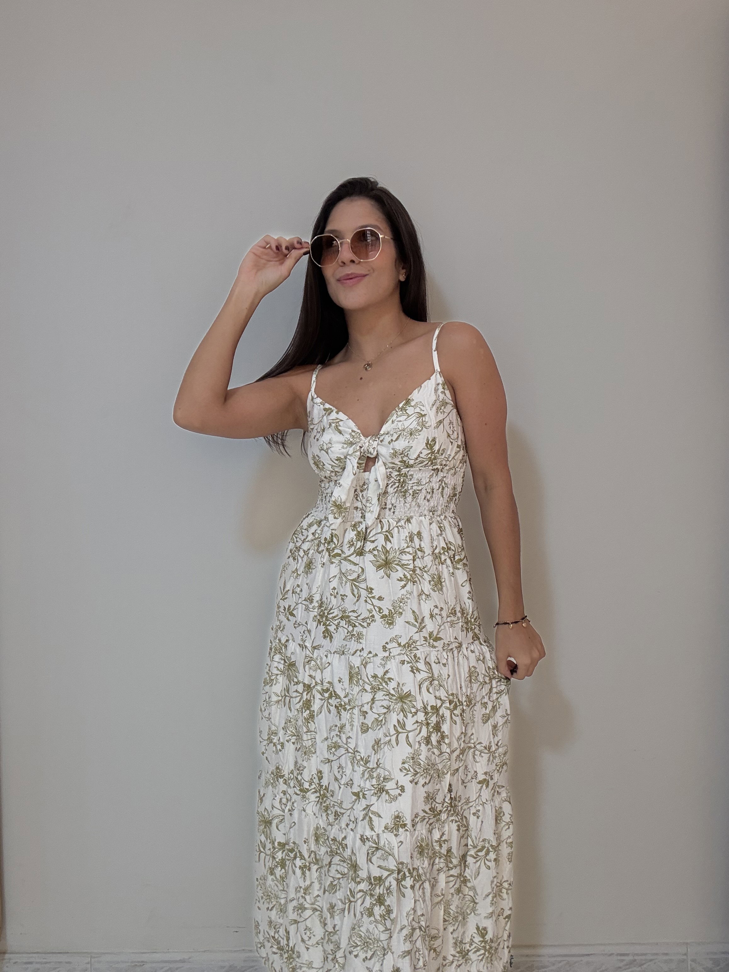 Vestido de flores verdes