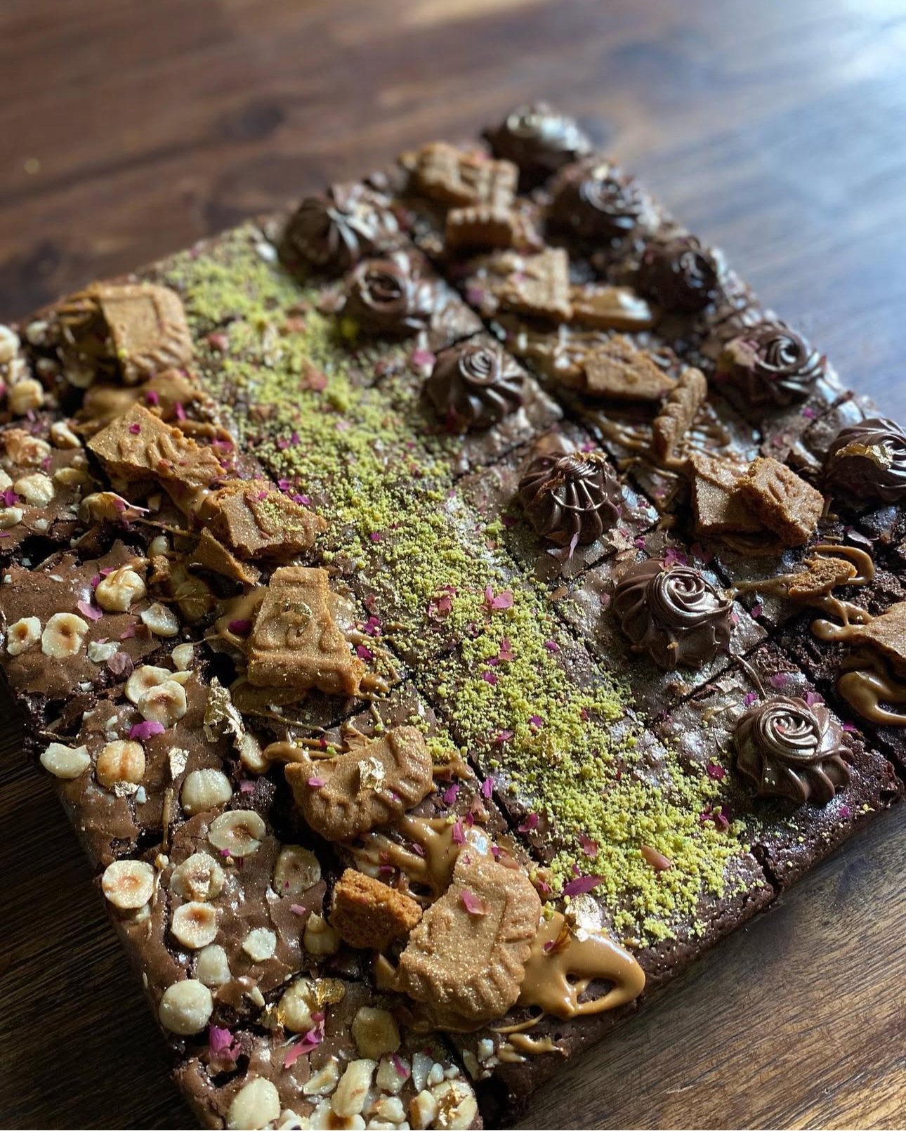 ASSORTED FESTIVE BROWNIES_0