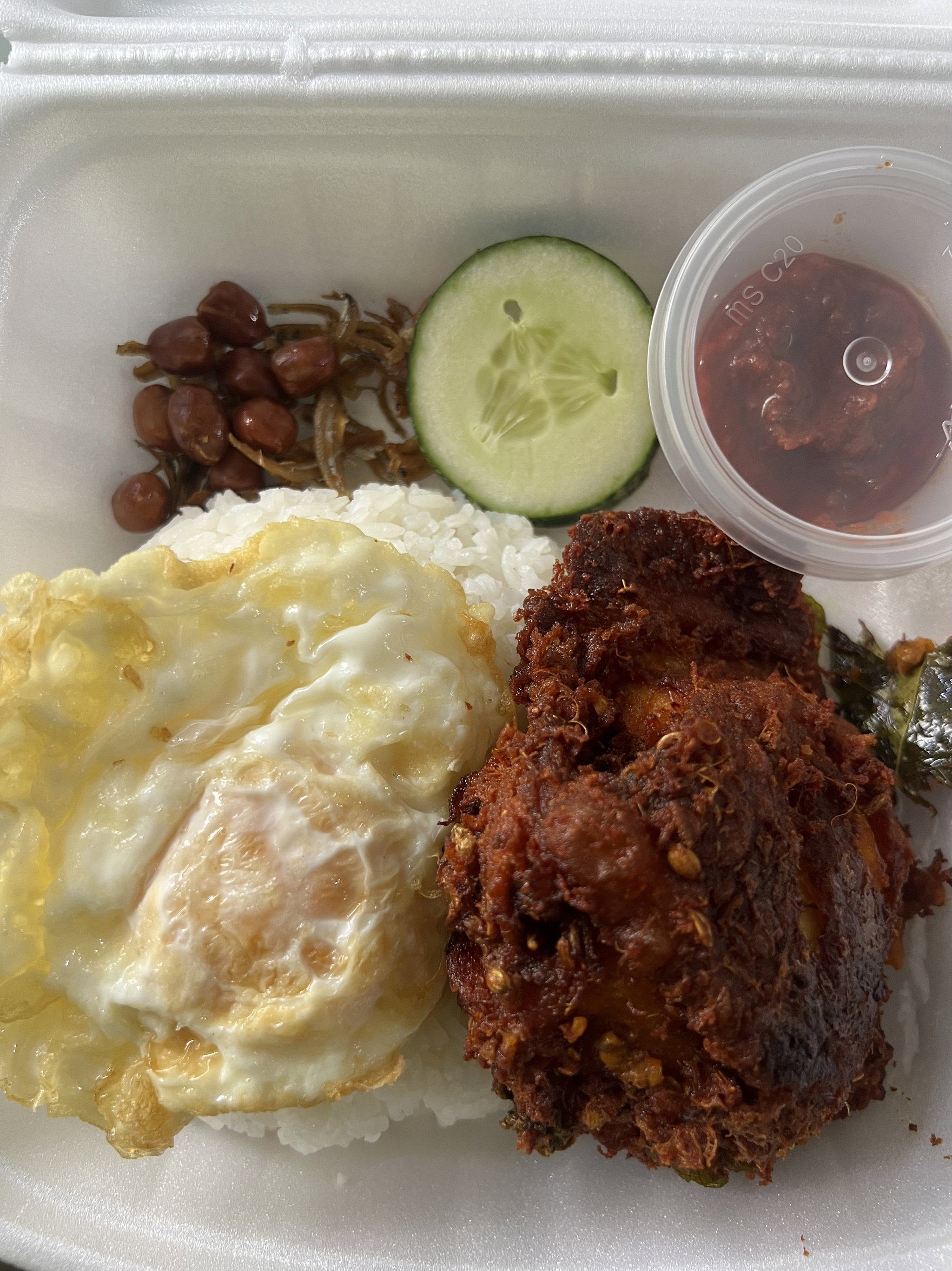 NASI LEMAK AYAM BEREMPAH _0