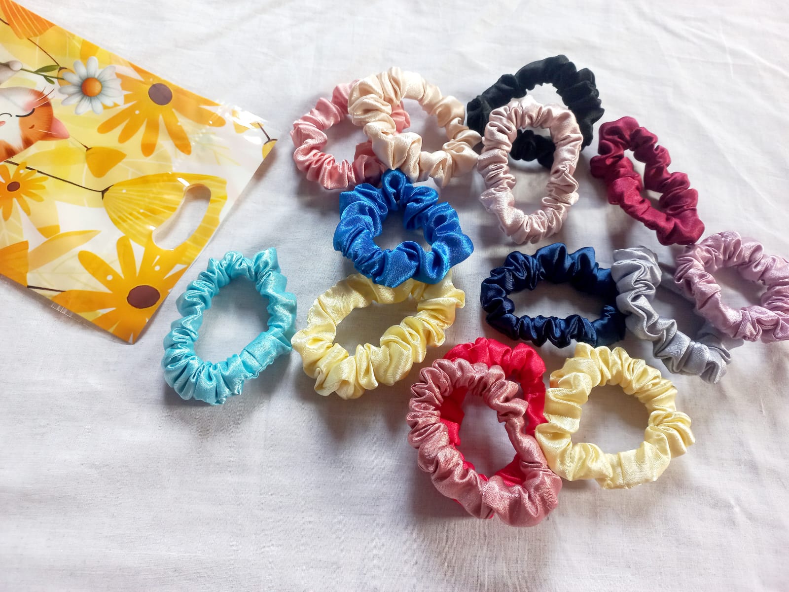 🌸 Skinny Scrunchie promo - Bundle of 20_1