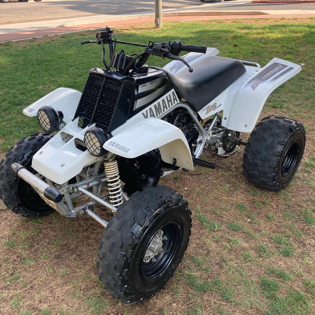 2001 Yamaha Banshee 