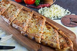 Kıymalı Kaşarlı Pide_0